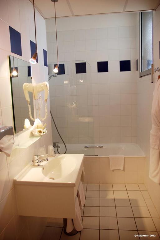 Hotel Savoie Leman Thonon-les-Bains Ruang foto